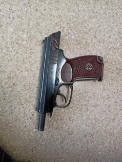 Пневматические пистолеты МР-654К- 20 и 32 серии