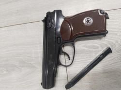 Пневматический пистолет Макарова