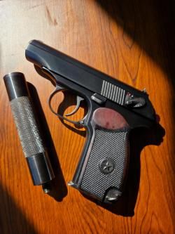 Пневматический пистолет MP-654К, Пряморамочный, 1954 год. 32 серия. Baikal