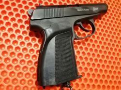 Пневматический пистолет МР- 654К. Макаров.