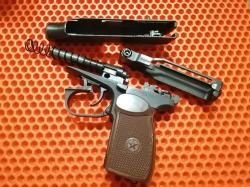 Пневматический пистолет МР- 654К. Макаров.