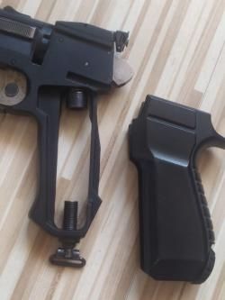 Пневматический пистолет МР-651