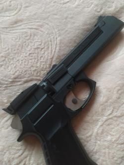 Пневматический пистолет МР-651к