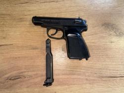 Пневматический пистолет МР-654К (2003г.)