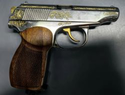 Пневматический пистолет МР 654К-20 (подарочная версия)
