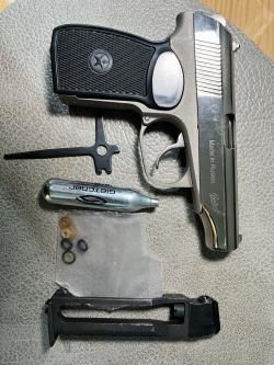 Пневматический пистолет МР-654К-24 (ПМ, никелир. затвор).Baikal.Оружейная сталь.