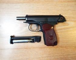 Пневматический пистолет МР-654К, 32 серия. В тюнинге. С комплектом. В идеале.