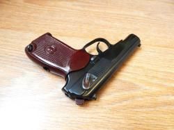 Пневматический пистолет МР-654К, 32 серия. В тюнинге. С комплектом. В идеале.