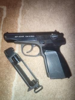 Пневматический пистолет МР-654к 4,5 мм