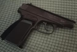 Пневматический пистолет МР-654К