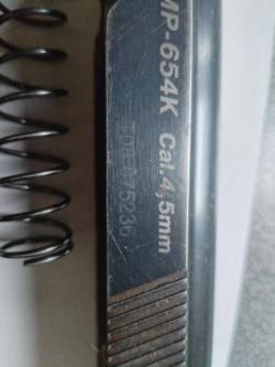 Пневматический пистолет МР-654К