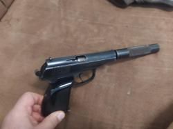 Пневматический пистолет МР-654к