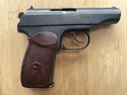 Пневматический пистолет на прямой рамке  MP654К, Baikal, 1954 год