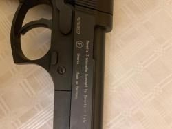 Пневматический пистолет Pietro Beretta Gardone