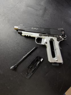 Пневматический пистолет Sig Sauer 1911 Max Michel