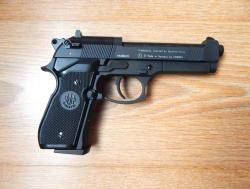 Пневматический пистолет Umarex Beretta M92 FS. Новый с комплектом. Пулевой. Германия.