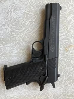 пневматический пистолет umarex colt 1911