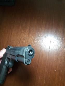 Пневматический пистолет Umarex Colt Government 1911 A1 4.5 мм (пулевой)