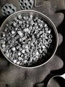 Пневматический пистолет Umarex Colt Government 1911 A1 4.5 мм (пулевой)