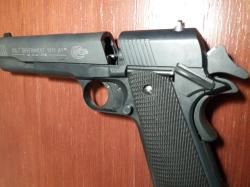 Пневматический пистолет Umarex Colt Government 1911 A1 4.5 мм (пулевой)