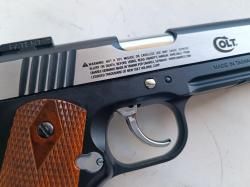 Пневматический пистолет Umarex Colt Special Combat