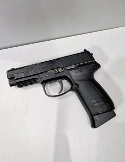 Пневматический пистолет Umarex HPP с функцией Blowback.