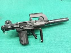 Пневматический пистолет Umarex IWI Mini UZI 4.5 мм