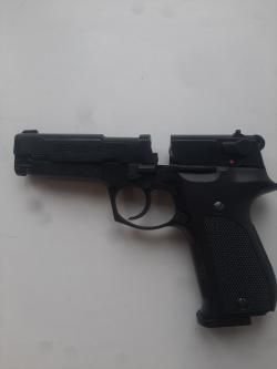 Пневматический пистолет Umarex Walther CP88