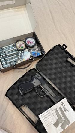 Пневматический пистолет Umarex Walther CP88