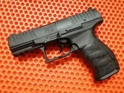 Пневматический пистолет Umarex Walther PPQ (пулевой).