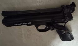 Пневматический пистолет Webley Tempest 4.5mm