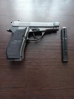 Пневматический пистолет 