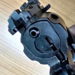Пневматический револьвер Crosman 357