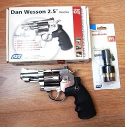 Пневматический револьвер Dan Wesson 2.5 silver. ASG. С комплектом. В идеале. Красавец!!!