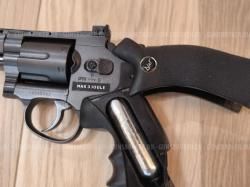 Пневматический револьвер Dann Wesson 8
