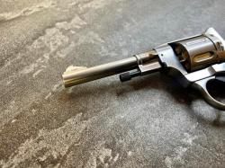 [ПРОДАНО]  Пневматический револьвер Gletcher NGT F Silver 4,5 мм (Глетчер Наган, никель)