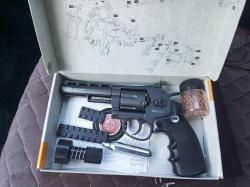 Пневматический револьвер Gletcher SW B4