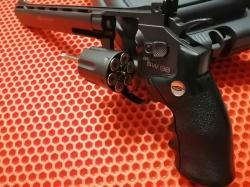 Пневматический револьвер Gletcher SW B8