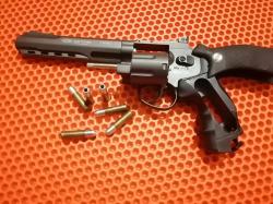 Пневматический револьвер Gletcher SW R6, пулевой.