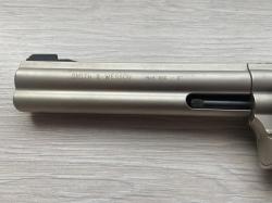 Пневматический револьвер Umarex Smith & Wesson 686 6” Nickel