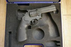 Пневматический револьвер Umarex Smith and Wesson 586-4 4,5 мм