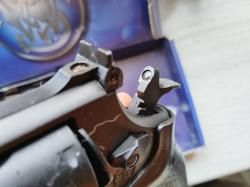 Револьвер Umarex S&W Military&Police R8