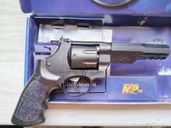 Револьвер Umarex S&W Military&Police R8