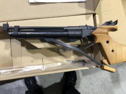 Пневматический спортивный пистолет Baikal МР-46М