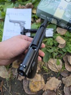 Пневматический Umarex Beretta M84 FS 