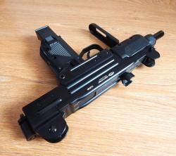 Пневматический UZM от Gletcher с шикарным комплектом. Новый в идеале. Blowback.