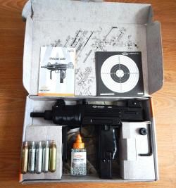 Пневматический UZM от Gletcher с шикарным комплектом. Новый в идеале. Blowback.