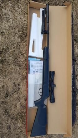 пневматическую винтовку Crosman Fury NP