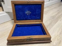 Подарочная шкатулка для пистолета Cezka Zbrojovka