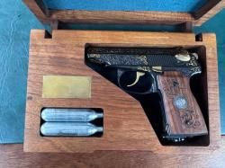 Подарочный МР-654К